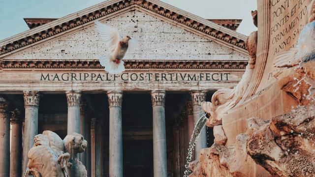 (+) Lateinunterricht in Österreich: O tempora, o mores!*