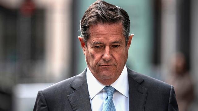 (+) James Staley: Epsteins Banker