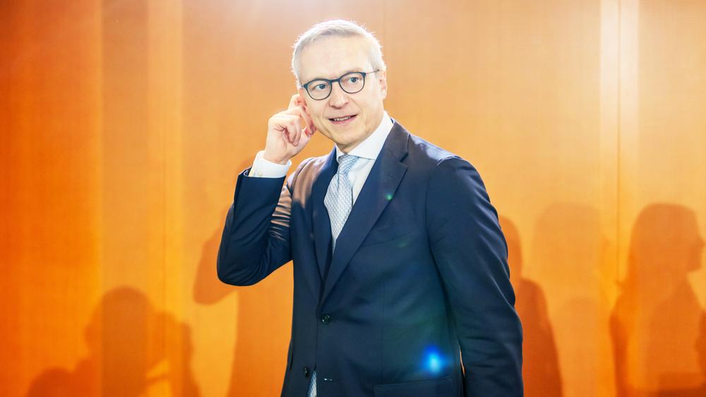 Karsten Wildberger: Karsten Wildberger (CDU), Federal Minister for Digitalization and State Modernization, hopes for high economic growth if German companies lead the way in applying AI.