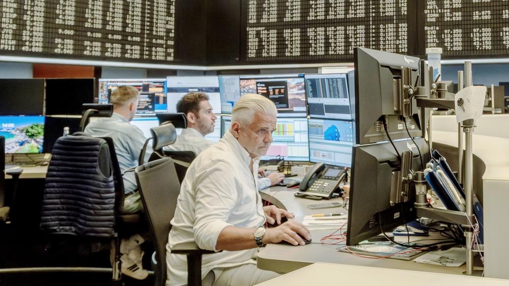 DAX dividends: Stock brokers in the Frankfurt Stock Exchange
