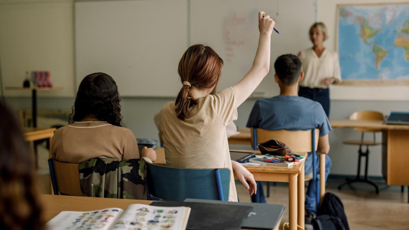 Schulpädagogik: Wer Lehrer ausbildet, muss die Schule kennen!