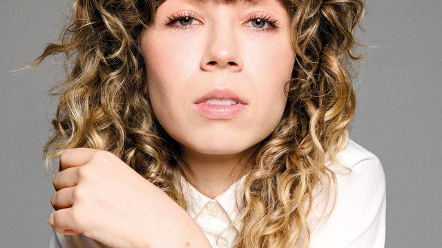 Jennette McCurdy's Debut Novel 'Half His Age' Explores Student-Teacher Relationship