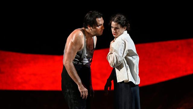 Salzburger Festspiele: Auf in den Kampf, Torehehehero