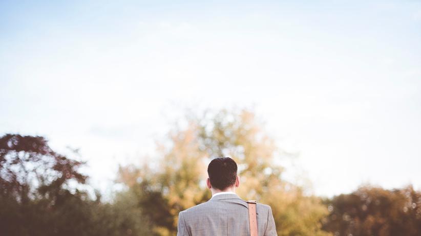 Beamter: Niklas sagt: "Auswärts esse ich im Alltag kaum, zur Arbeit nehme ich meine Butterbrotdose mit. "