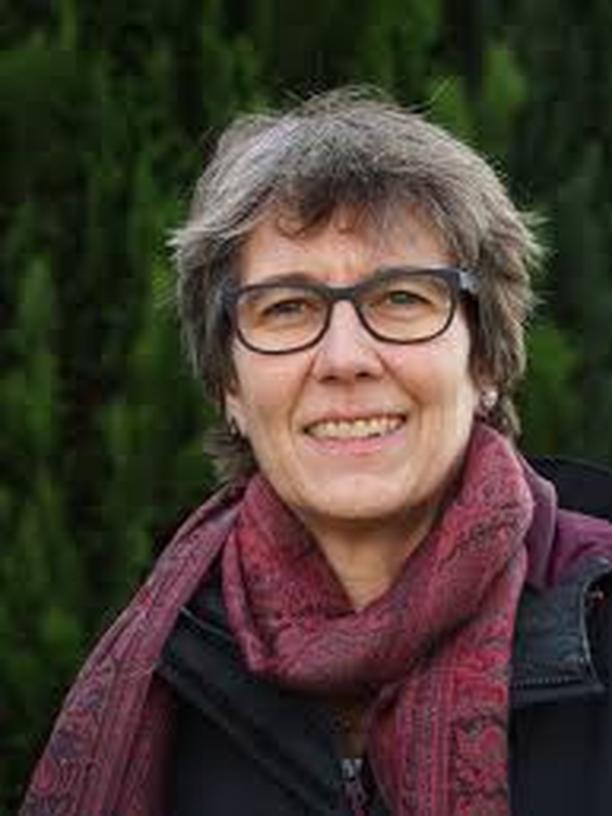 Künstliche Intelligenz: Manuela Lenzen ist freie Wissenschaftjournalistin und schreibt vor allem über Kognitionsforschung und Künstliche Intelligenz. Im letzten Jahr erschien ihr Buch "Künstliche Intelligenz. Was sie kann und was uns erwartet" (C.H.Bek Verlag)