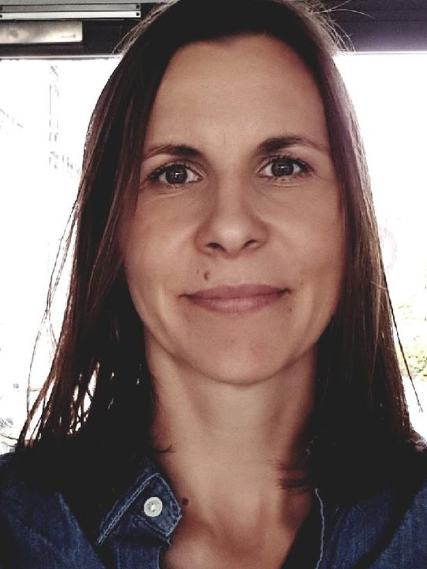 Work-Life-Balance: Carla Pohlink ist Fachärztin Innere Medizin und Sexualmedizin. Sie führt eine Praxis  auf dem Land bei Altenburg in Thüringen und hat ein Buch namens "Guter Sex ohne Stress" geschrieben. 