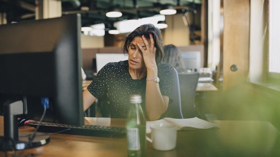 Krank zur Arbeit: Nur weil man zur Arbeit kommt, ist man noch lange nicht  gesund