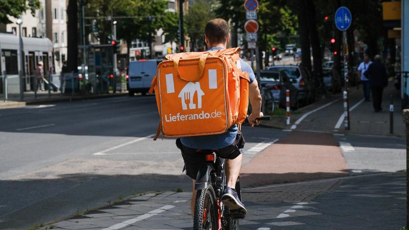 Lieferdienste: Lieferando will Kurieren unbefristete Verträge anbieten ...