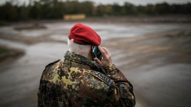 Soldat: "Wenn wir ein Gefecht simulieren, habe ich 24 Stunden lang Dienst"