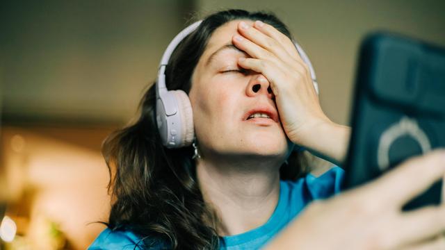 Menstruationszyklus im Arbeitsalltag: Wie man mit statt gegen den Zyklus arbeitet