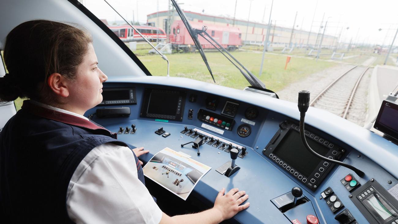 Tarifverhandlungen: Deutsche Bahn und Lokführer einigen sich auf fünf Prozent Gehaltsplus
