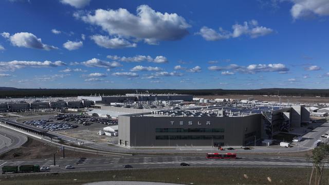 Tesla-Werk Grünheide: IG Metall kritisiert Elon Musk als undemokratisch