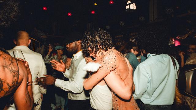 Sexpartys: Was hier gleich passieren wird? »Liebe«