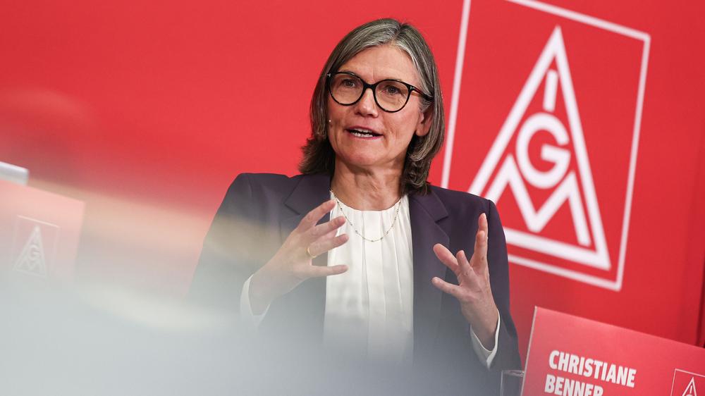Volkswagen Sparkurs IG Metall Christiane Benner Oliver Blume Werkschließungen