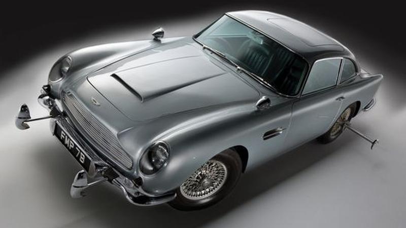 James Bond: Aston Martin bringt zwei 007-Sondermodelle heraus, Auto und  Technik