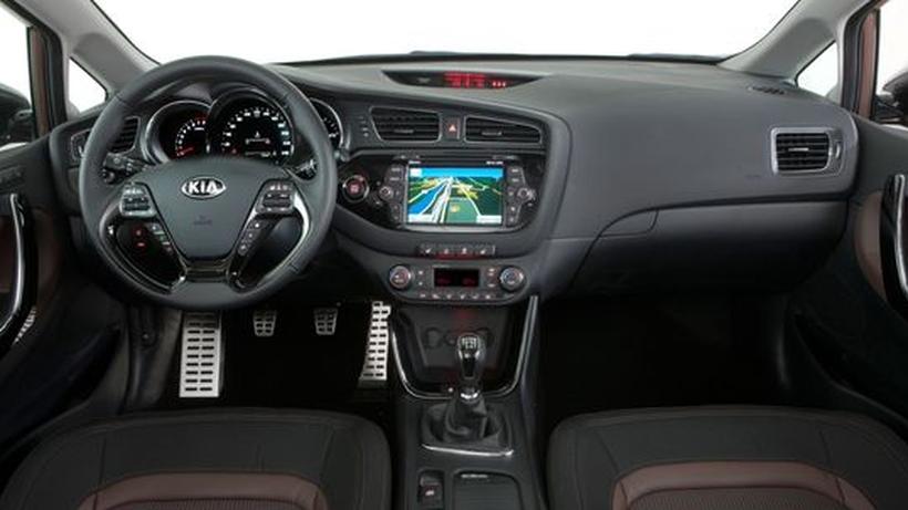 Fahrbericht Kia Cee\'d: Grundmodell zum Kampfpreis | ZEIT ONLINE Fahrbericht Kia Cee\'d: Grundmodell zum Kampfpreis | ZEIT ONLINE