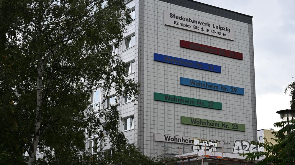 Studium: Ein Wohnheim des Studierendenwerks in Leipzig an der Straße des 18. Oktobers: Bundesweit fehlen Zehntausende Wohnheimplätze.