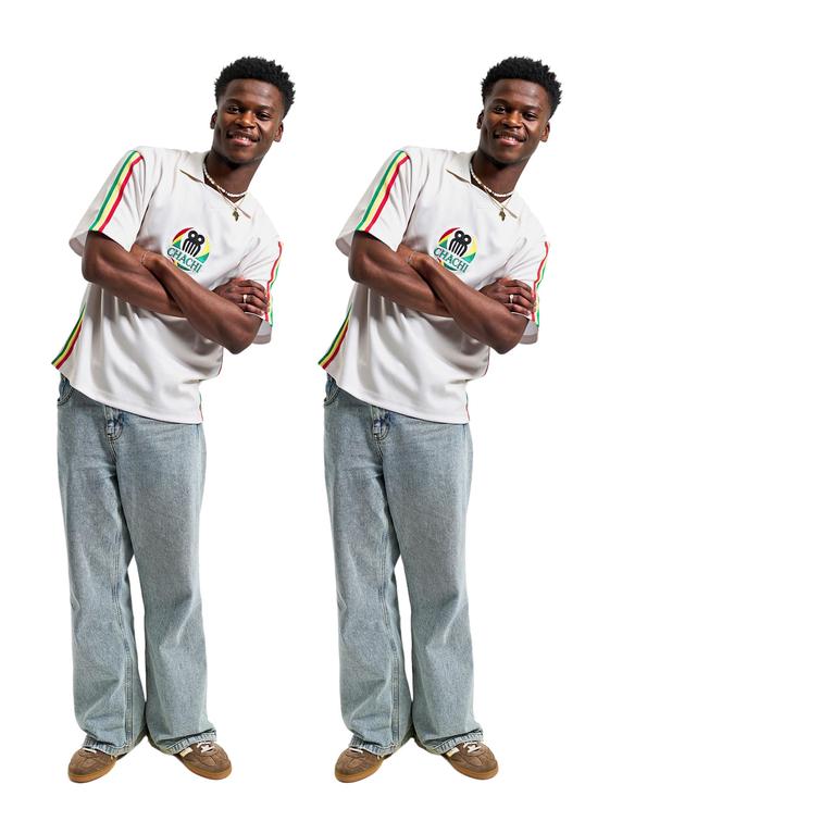 Suraj Mailitafi : Suraj Mailitafi studiert Chemie in Oldenburg und sitzt für die Grünen im Gemeinderat Bersenbrück. Gemeinsam mit Angehörigen und Freund:innen gründete er die Initiative "Gerechtigkeit für Lorenz".