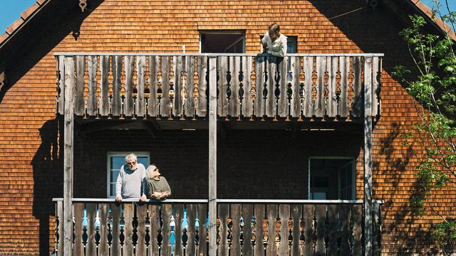 "Wohnen für Hilfe": Zimmer im Grünen mit Balkon, 100 Euro
