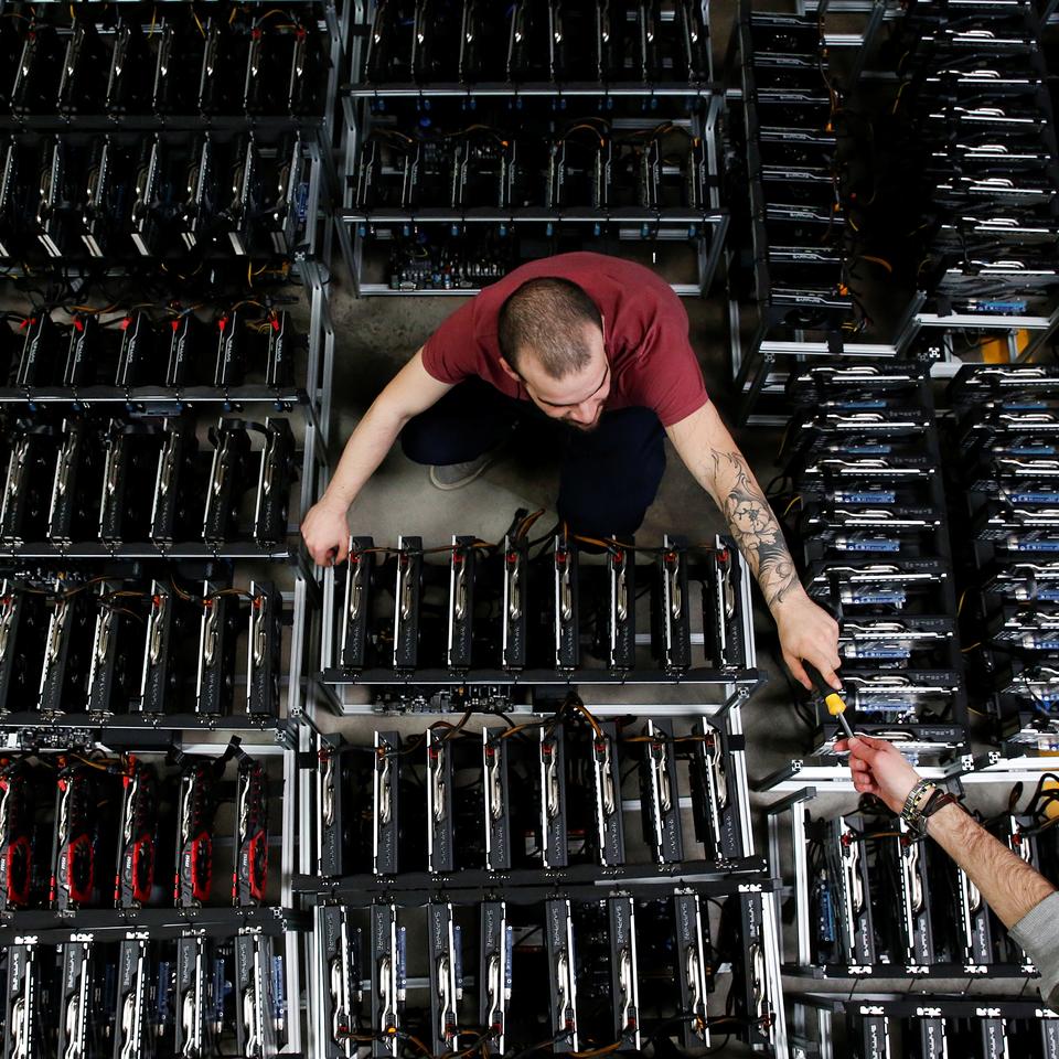 Kryptowährungen: Auch auf seinen Bitcoin-Geldbeutel muss man gut aufpassen  | DIE ZEIT