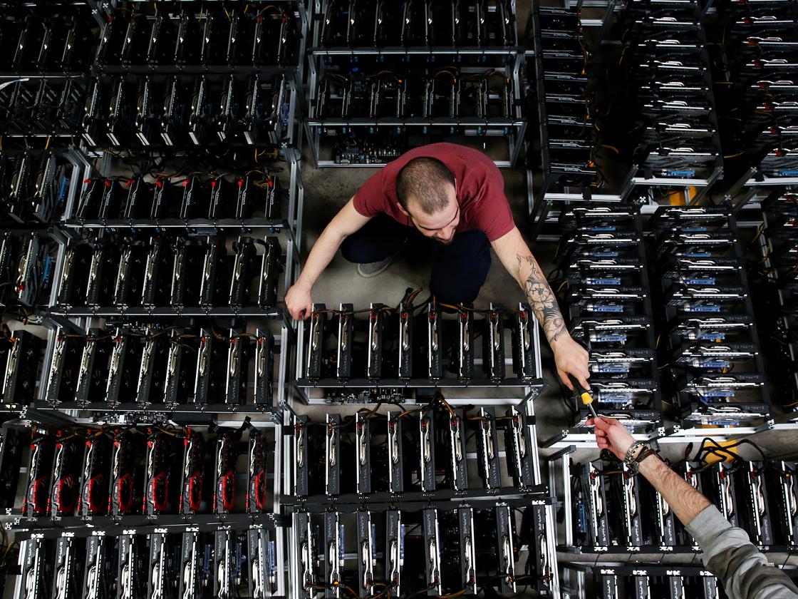 Kryptowährungen: Auch auf seinen Bitcoin-Geldbeutel muss man gut aufpassen  | DIE ZEIT