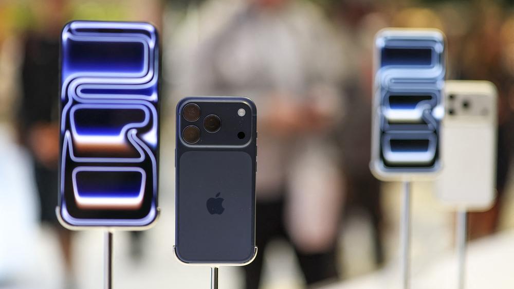 Apple Siri: Apple und Google kndigen Zusammenarbeit bei KI-Technologie an  | DIE ZEIT
