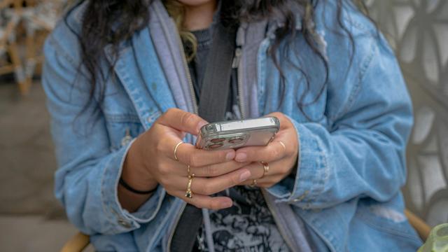 Mediennutzung: Studie sieht Gefahr riskanter KI-Nutzung bei Kindern und Jugendlichen