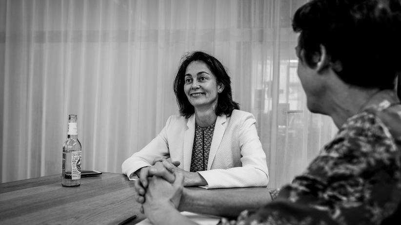 Justizministerin Katarina Barley bei der Aufnahme des Podcasts in der Berliner Redaktion von ZEIT ONLINE