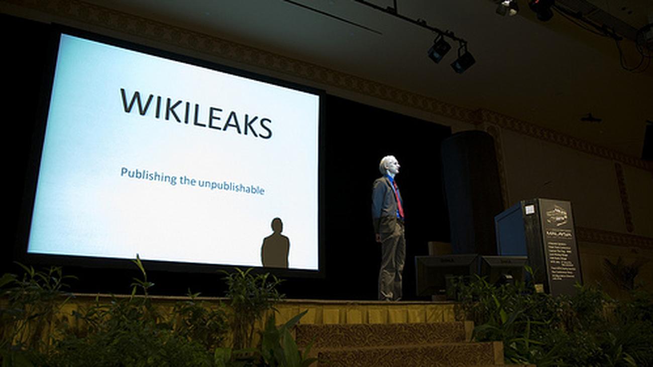 Викиликс что это. Wikileaks. Викиликс. Символ Викиликс.