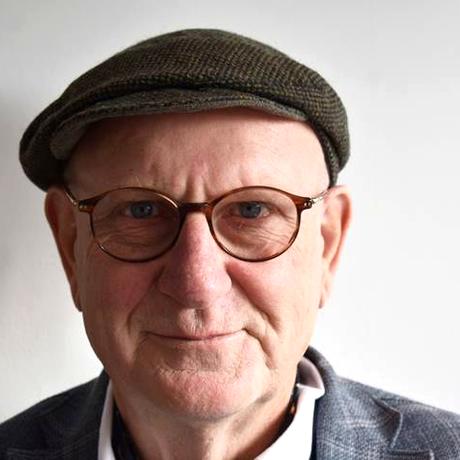 Kreuzfahrten: Der Buchautor und Kreuzfahrtexperte Wolfgang Meyer-Hentrich