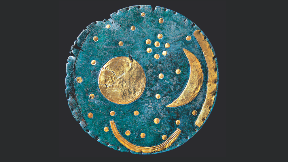 Harald Meller: Die Himmelsscheibe von Nebra ist rund 3.600 Jahre alt. Sie zeugt von einem Wissen, das man in jener Zeit allenfalls den Ägyptern zugetraut hätte.