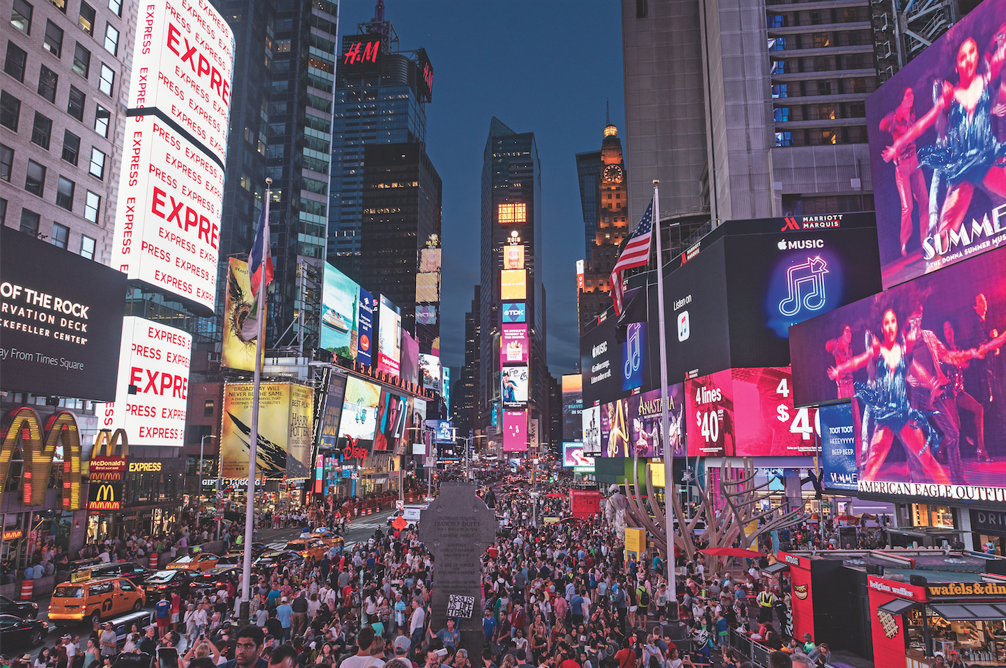 Times Square: Kreuzung Broadway und 42nd Street: Hier, am Times Square, ist nichts von Dauer. Und gerade das macht den Platz zum Sinnbild dieser Stadt.