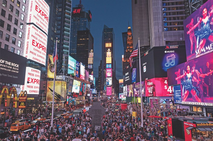 Times Square Kein New Yorker Der Bei Verstand Ist Begibt Sich Freiwillig Hierher Zeit Online