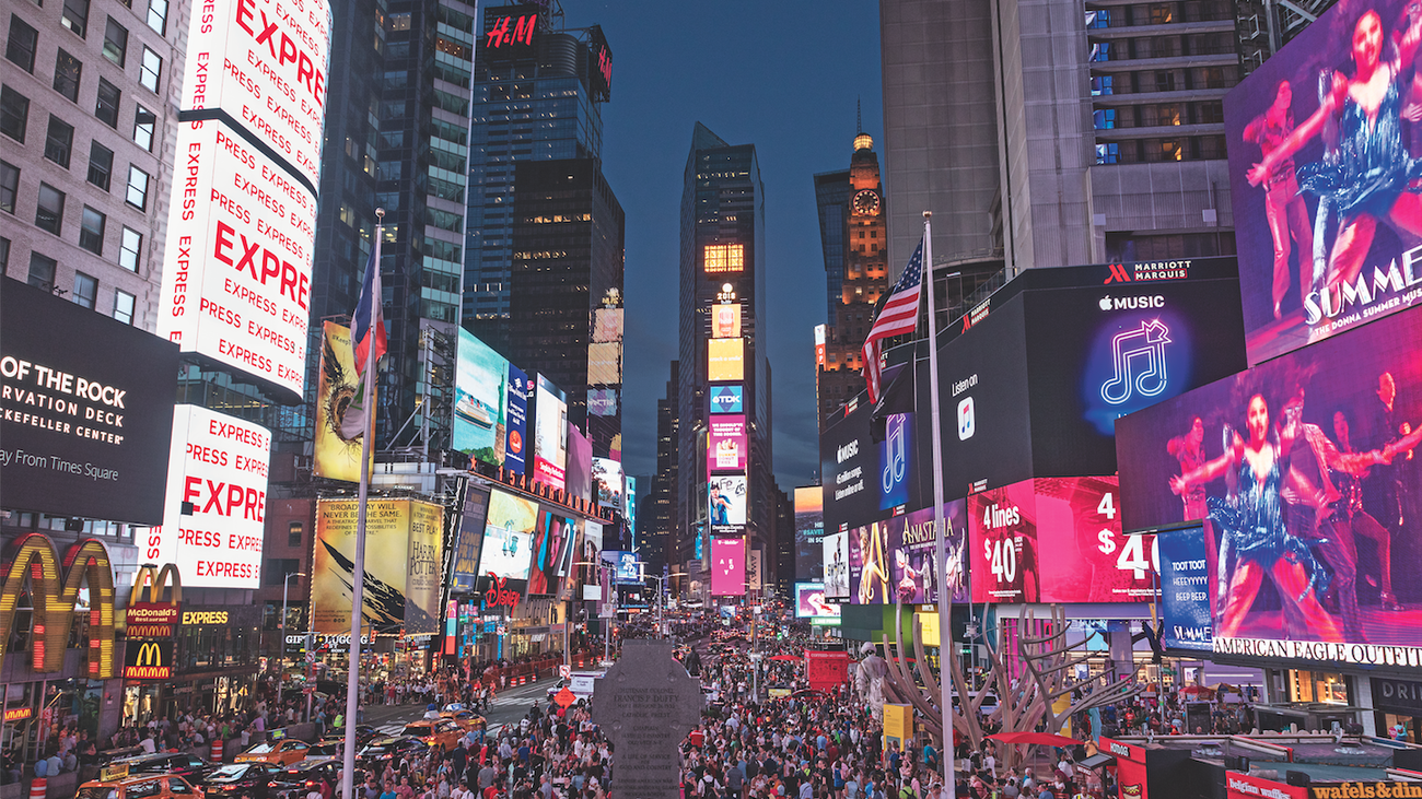 Times Square : "Kein New Yorker, der bei Verstand ist ...