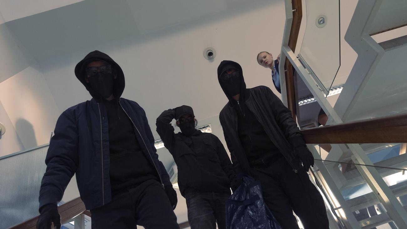 "Banksters": Schönen guten Tag, wo geht's denn hier zur örtlichen Sparkasse?