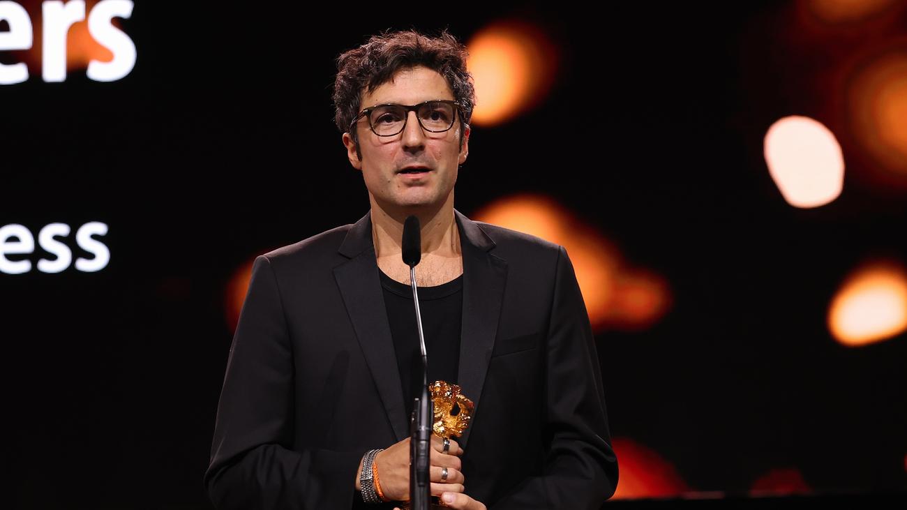 76. Berlinale: "Gelbe Briefe" von İlker Çatak gewinnt Goldenen Bären