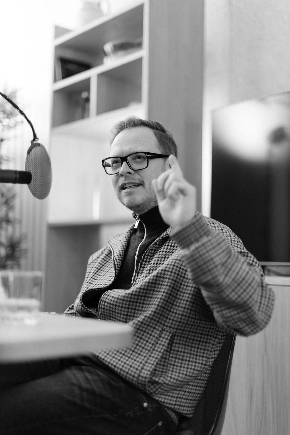 Interviewpodcast: Markus Gabriel, warum gibt es die Welt nicht? | DIE ZEIT