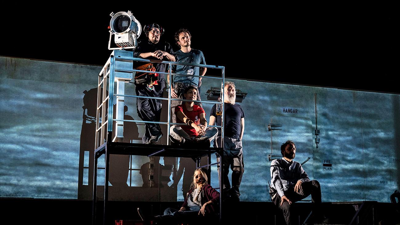 »A place of safety«: Warum helfen wir eigentlich anderen?