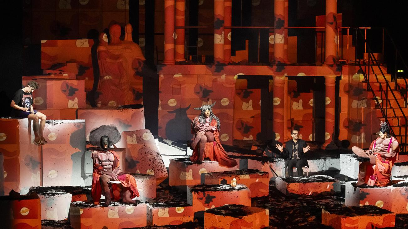 »Burn, Baby, Burn!« in Hannover: Auf, zur fröhlichen Vernichtung