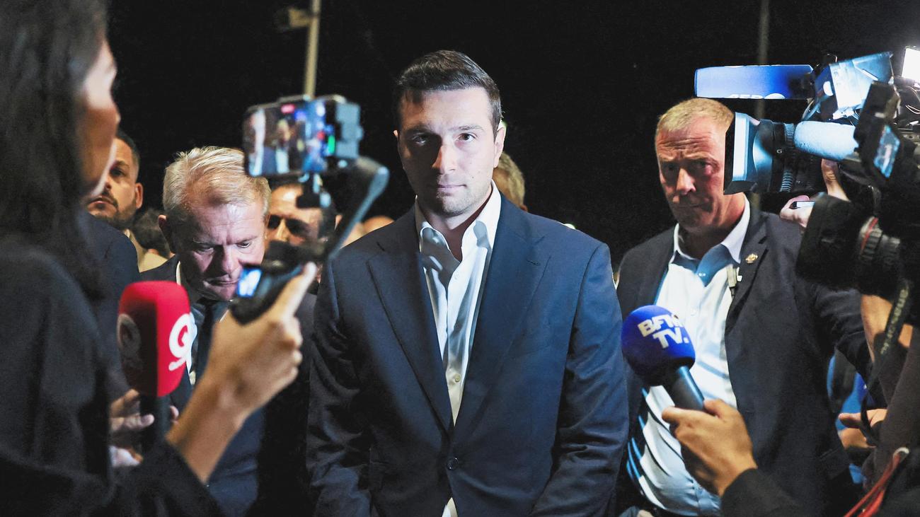Jordan Bardella: Das Medium, das Frankreichs Wahlkampf verändern könnte