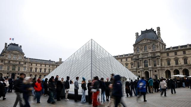 Louvre in Paris: Louvre meldet erneut Schäden durch eine Überschwemmung