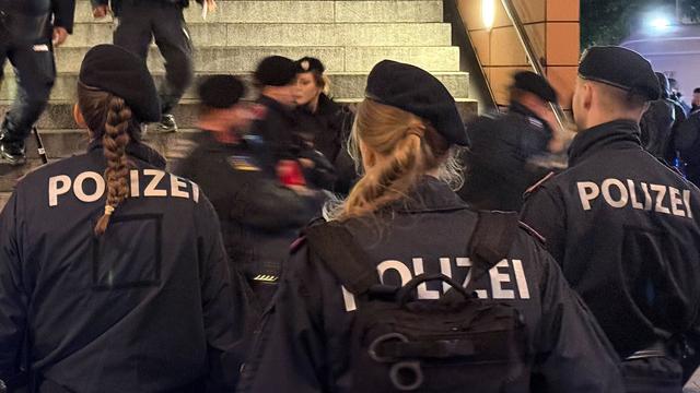 ESC in Wien: Polizei nimmt 14 Aktivisten vor Eurovision-Finale fest