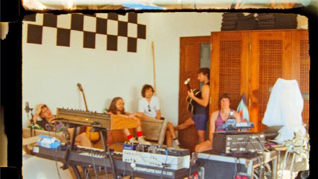 »Reality Awaits« von The Strokes: Auf der Höllenfahrt ist noch alles gut