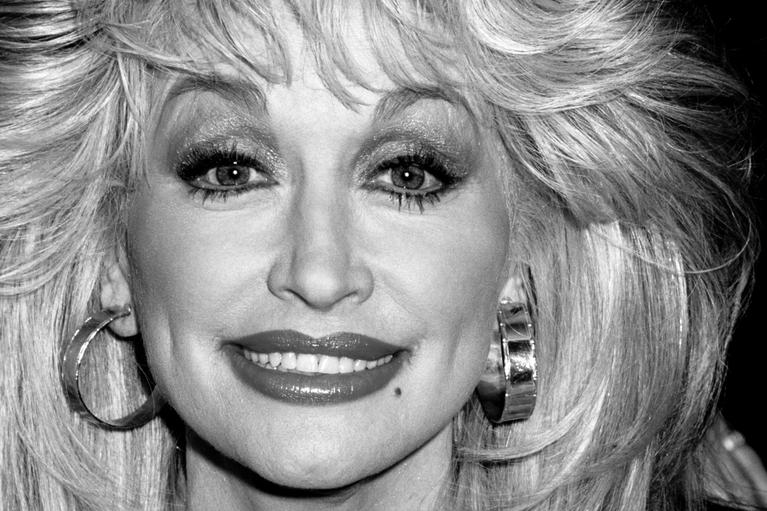 dolly-parton-wer-ist-die-deutsche-dolly-parton-die-zeit