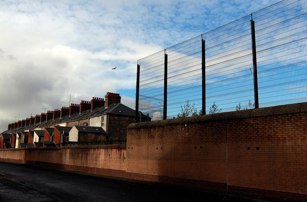 Belfast Zur Sicherheit eingemauert ZEIT ONLINE