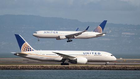 United Airlines Viel Kritik An Rausschmiss Von Flugpassagier Zeit Online