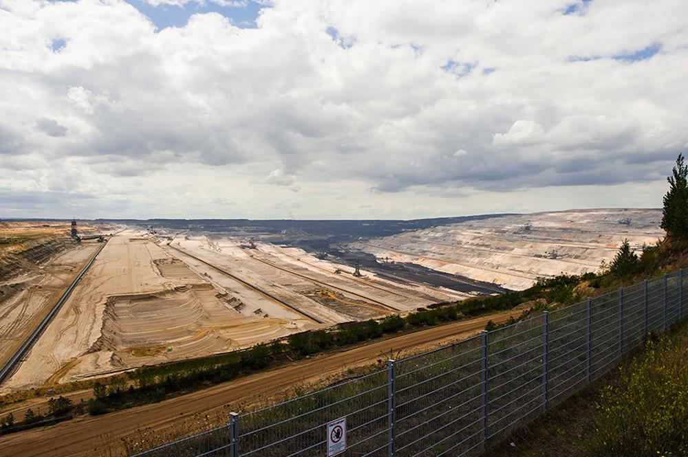 Braunkohleabbau in NRW Fuchs gegen die Maschine ZEIT ONLINE Braunkohleabbau in NRW Fuchs gegen die Maschine ZEIT ONLINE