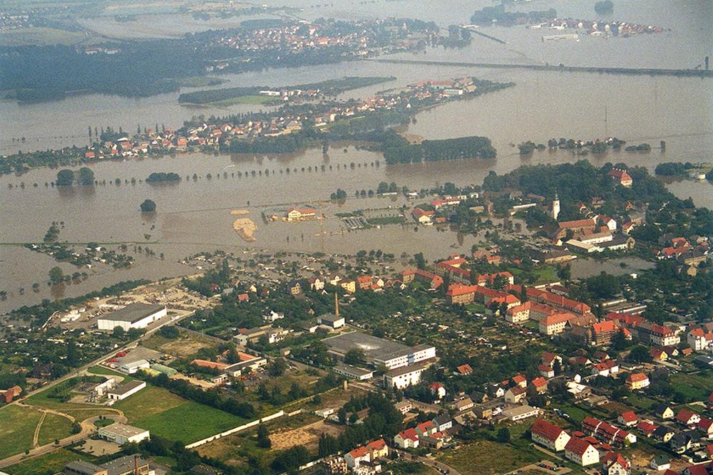 Hochwasserschutz: Kurz Nach Der Flut Ist Klar: Eine Wand Muss Her ...