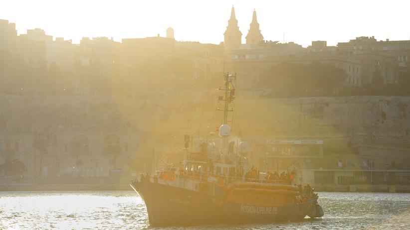 Seenotrettung: Die "Lifeline" bei ihrer Ankunft im Hafen von Valletta im Juni 2018