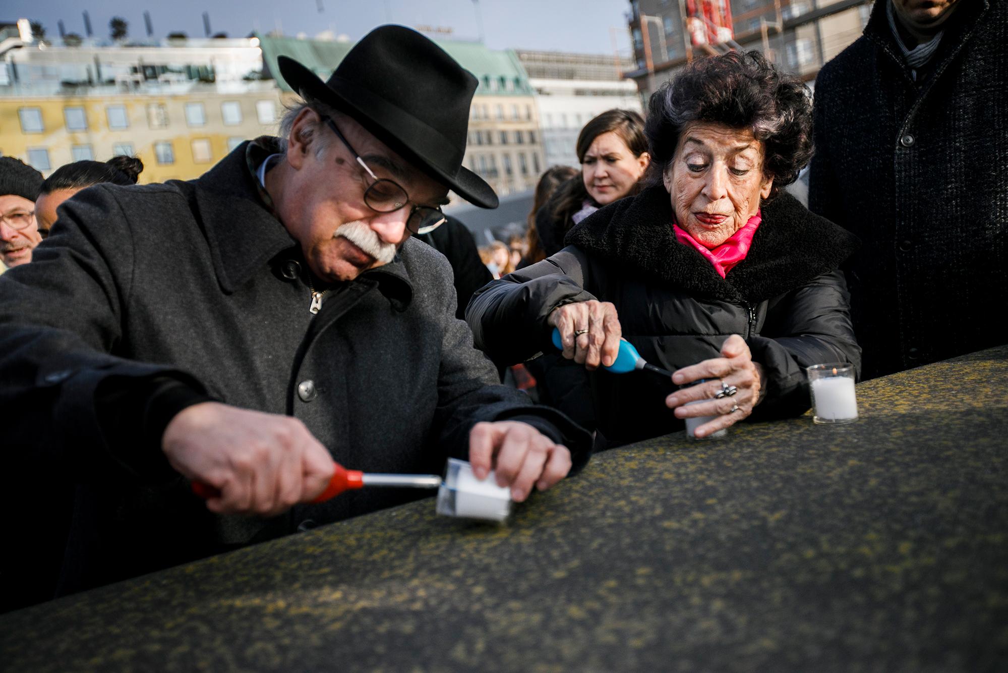 Holocaust-Gedenktag: Gegen die Gleichgültigkeit | ZEIT ONLINE